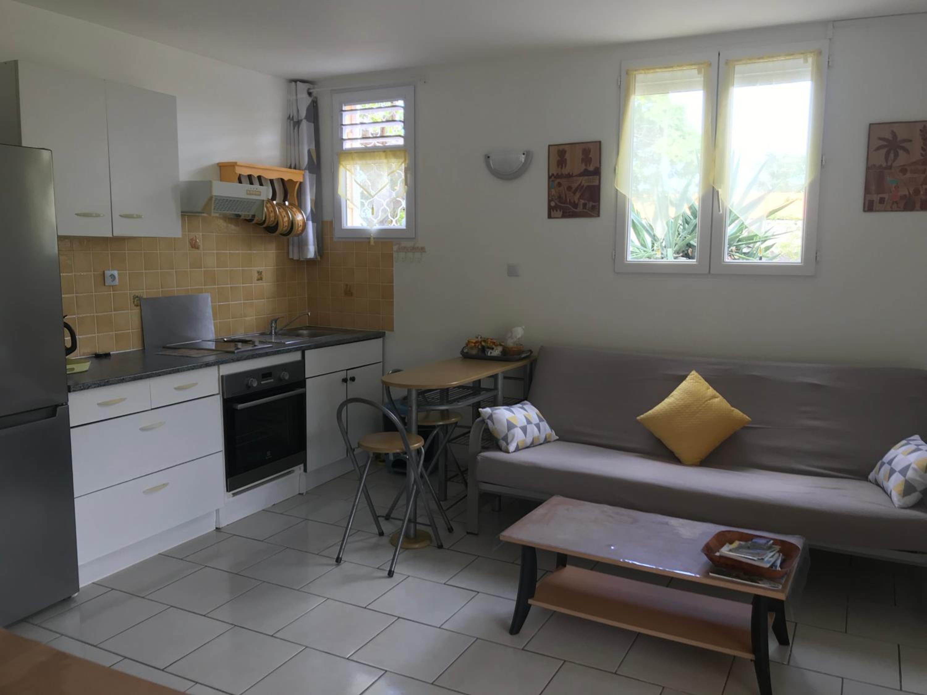 Studio proche mer & climatisé les Anses d'Arlet view 3