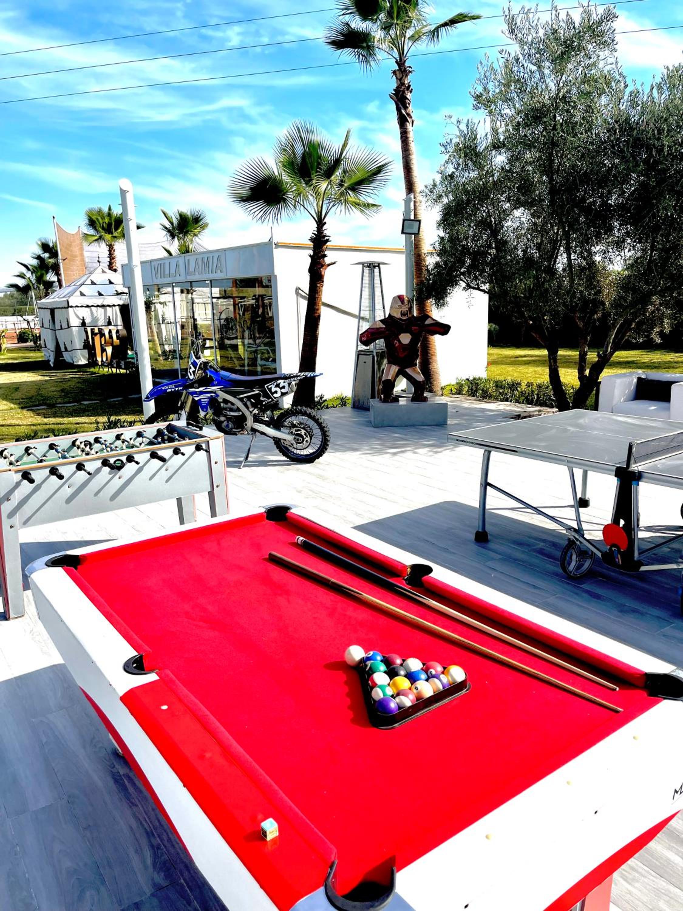 activities & amenities