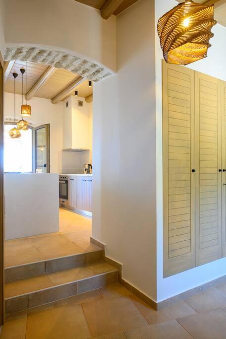 Manolis House photo 3