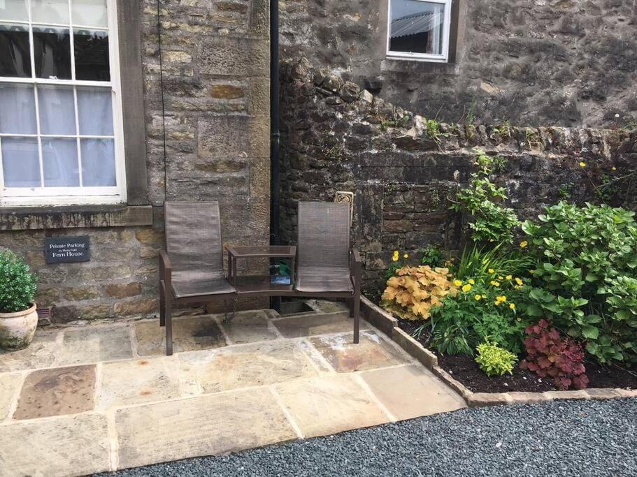 Fern Hse Grassington; central yet quiet & parking view 3