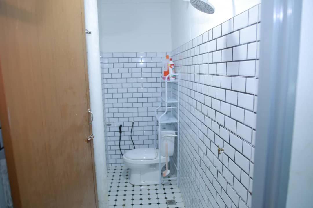 Nusyas Homestay Budget Kota Bharu 3 Room 2 Bathroom photo 3
