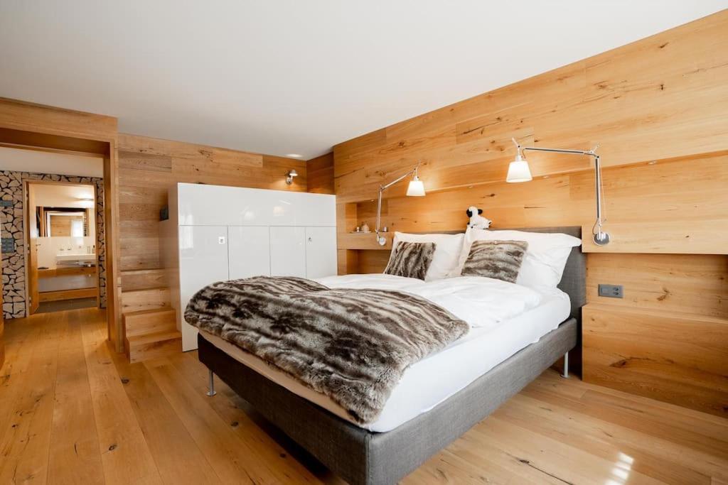 Beaulieu Apartment by HomeFlow