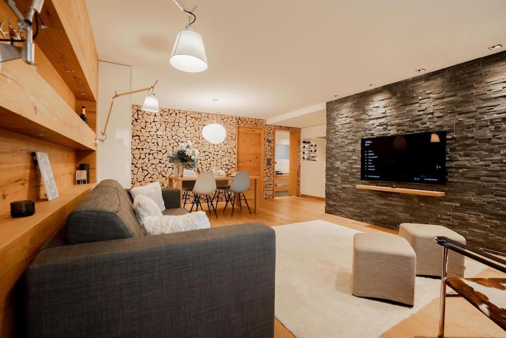 Beaulieu Apartment by HomeFlow