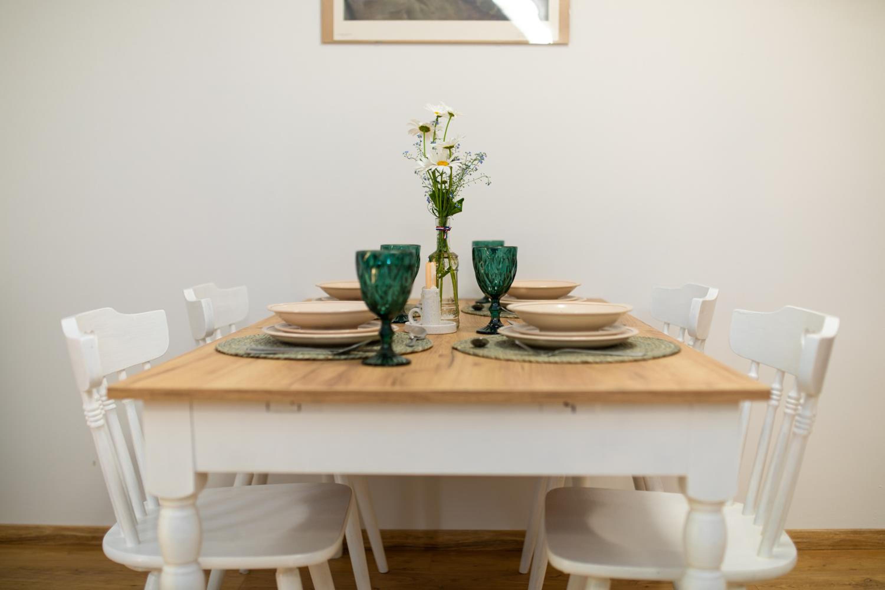 Double Oak Apartment
