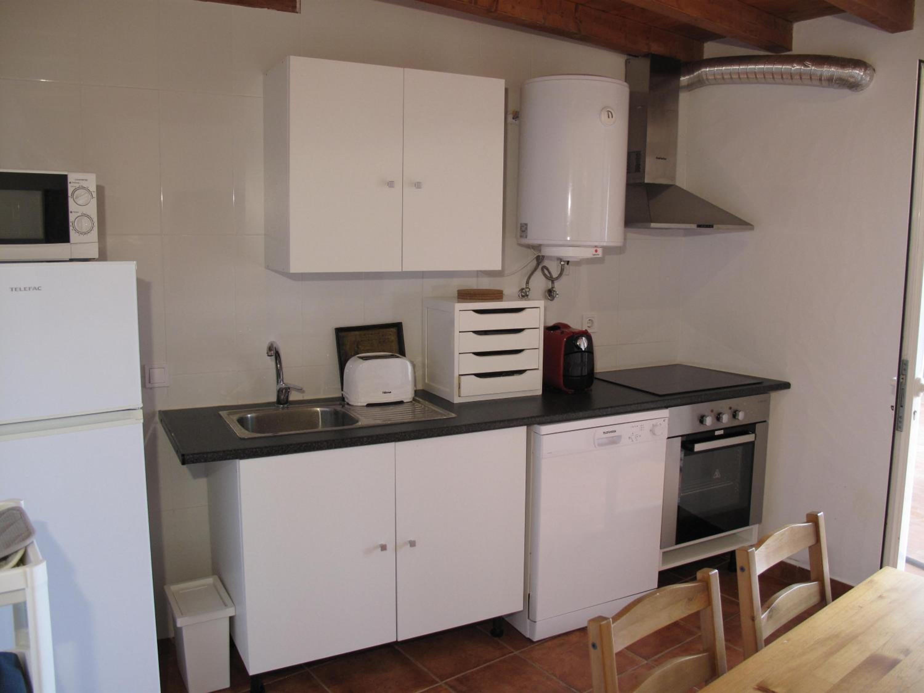 Casa do Castelo - Muralha en Castelo de Vide — kitchen