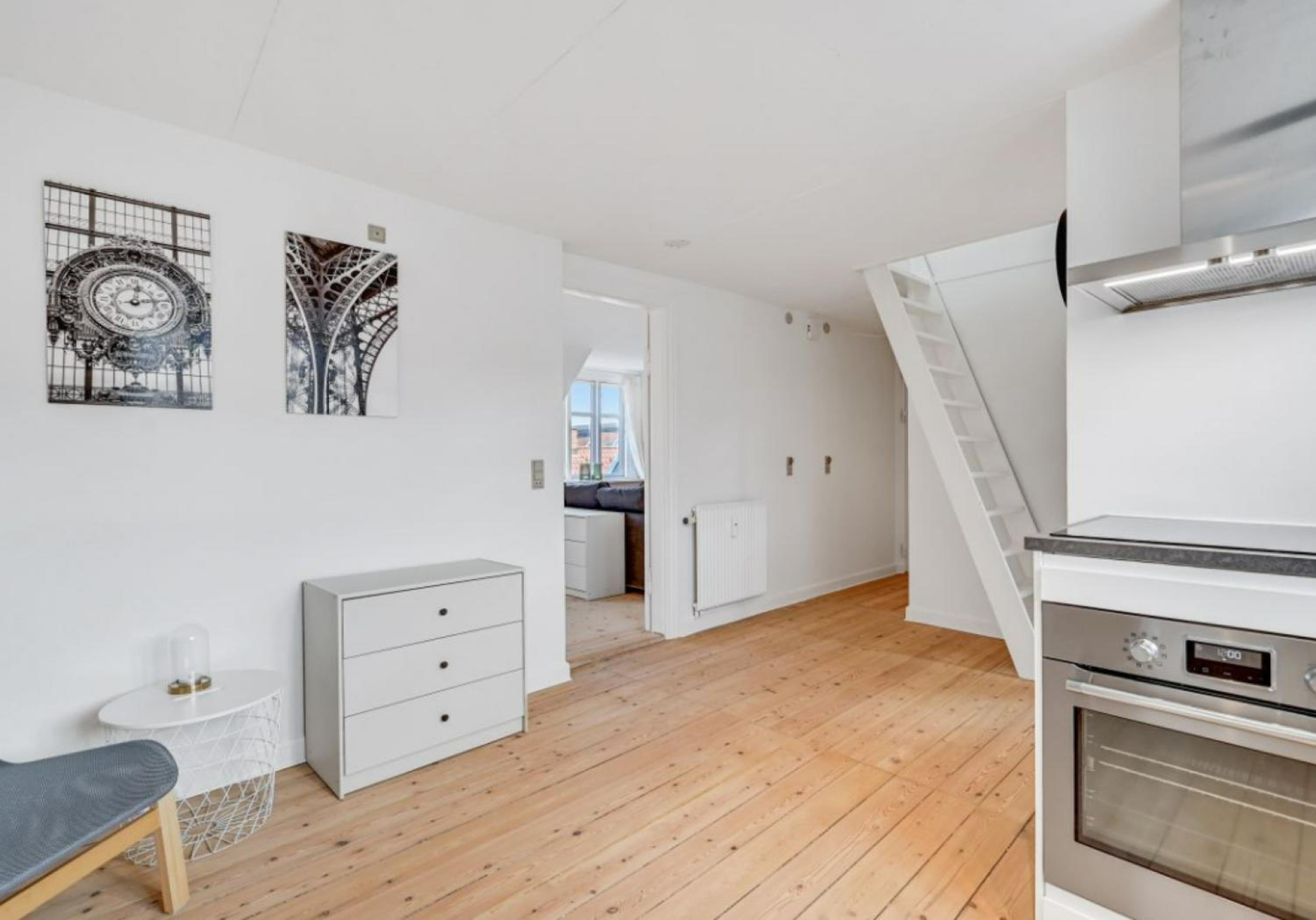 One Bedroom Apartment In Aarhus, Ole Rmers Gade 104 view 2
