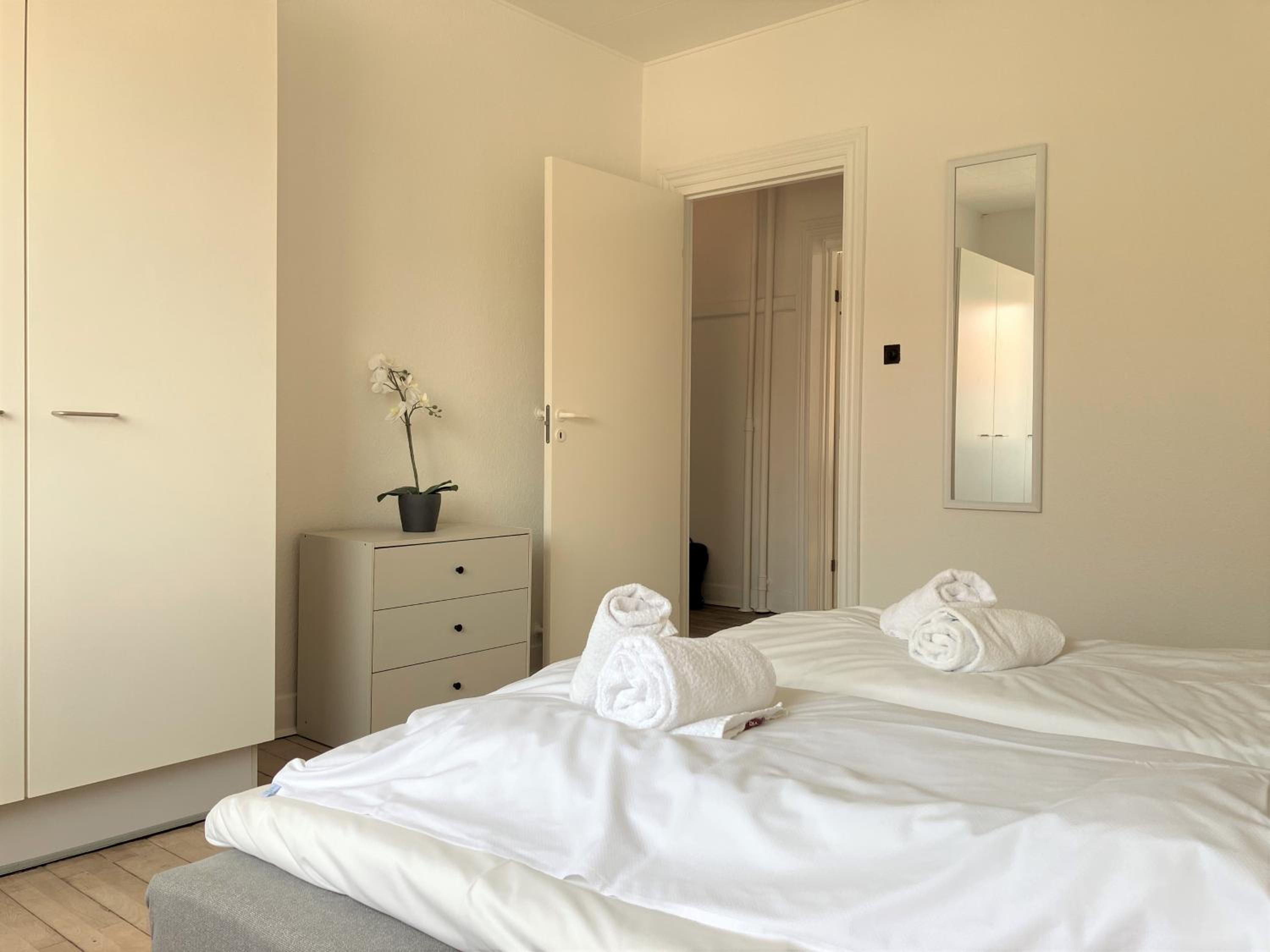 One Bedroom Apartment In Esbjerg, Nygrdsvej 49 view 4