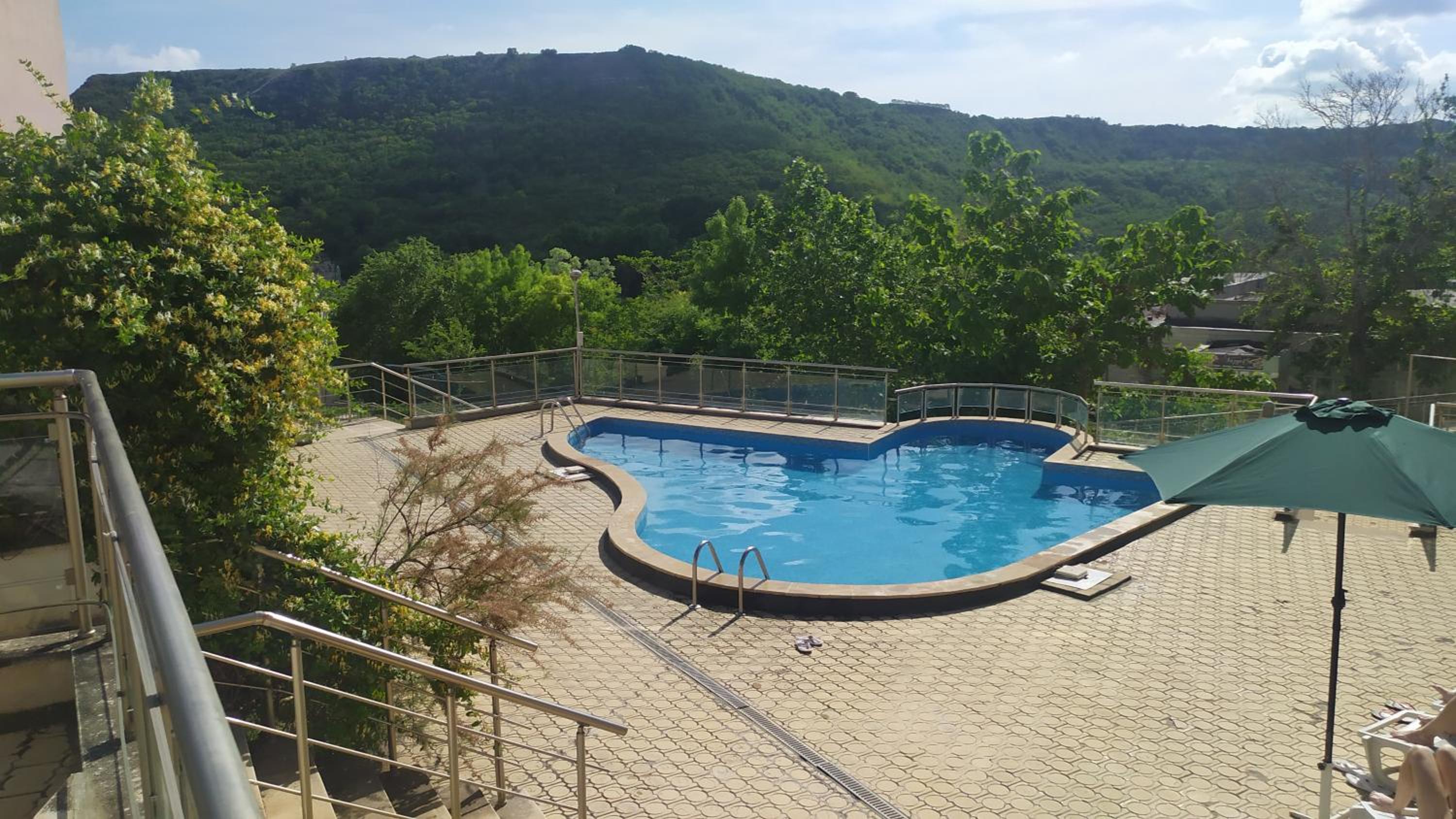 Kavarna Hills view 3