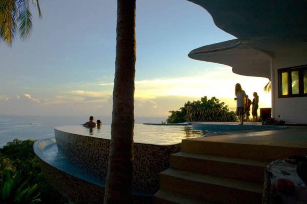 Monkey Flower Villas