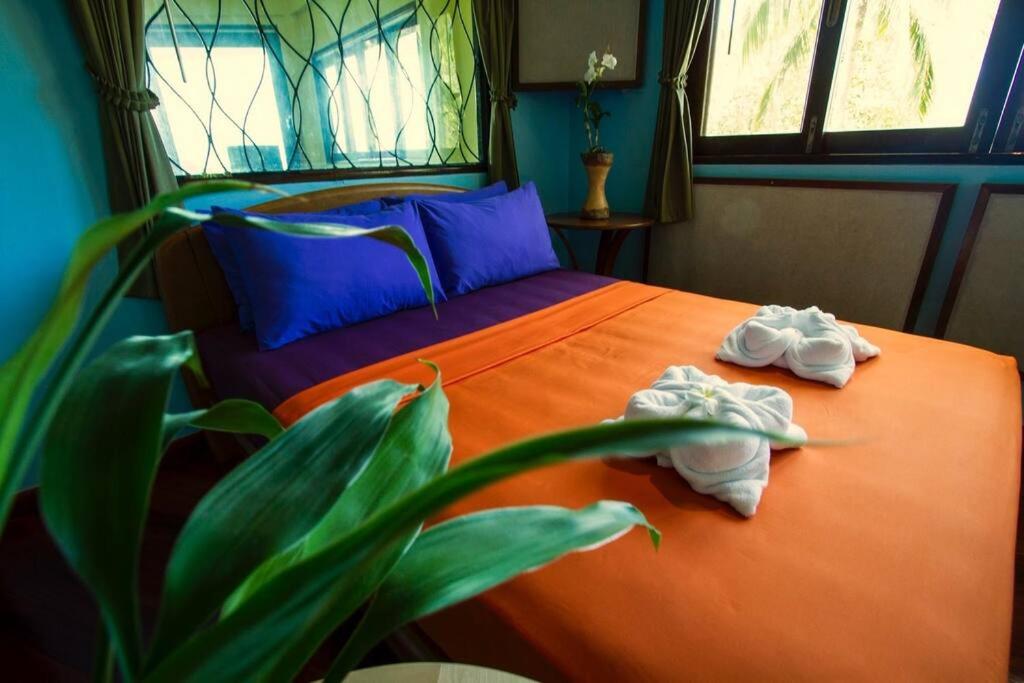 Monkey Flower Villas