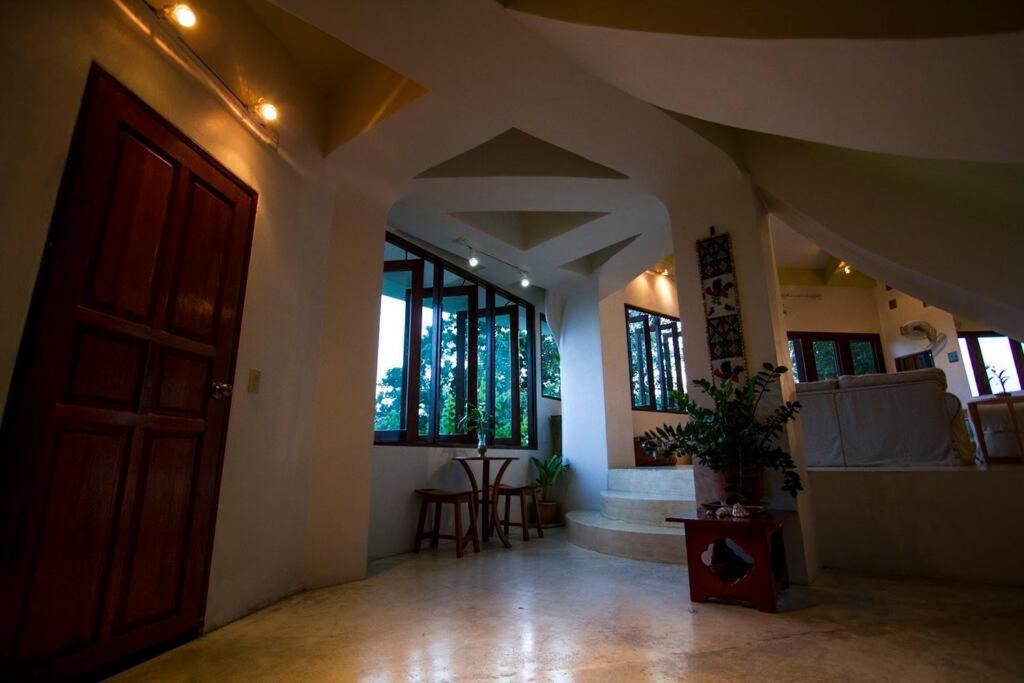 Monkey Flower Villas