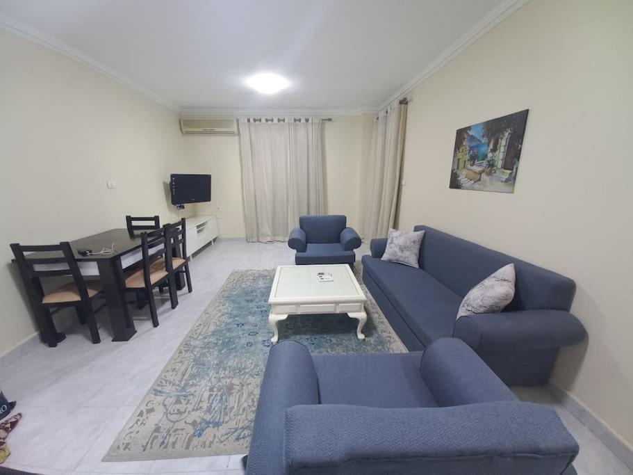 Relaxing Apartment with garden view in New Cairo By landmark Stays