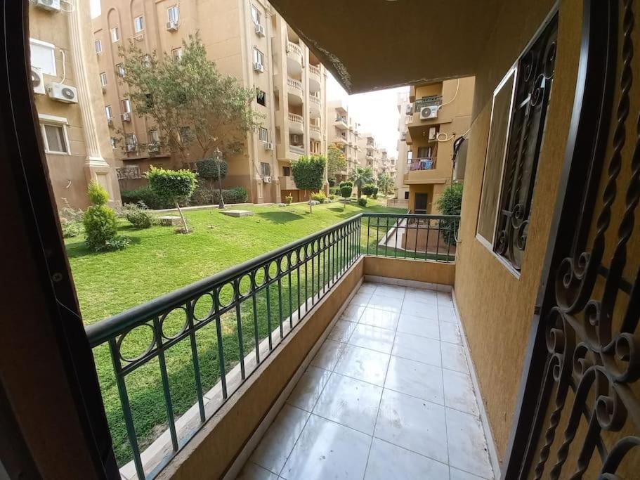 Relaxing Apartment with garden view in New Cairo By landmark Stays