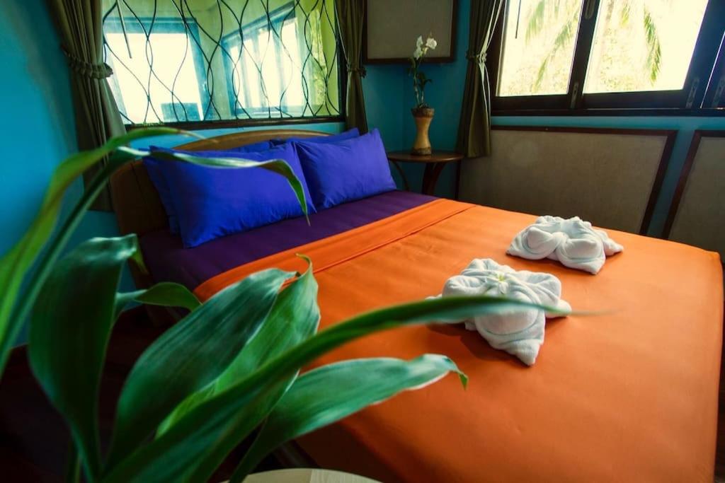 Monkey Flower Villas