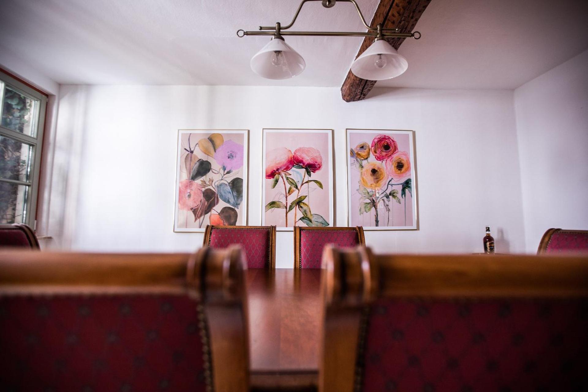 meeting & event spaces