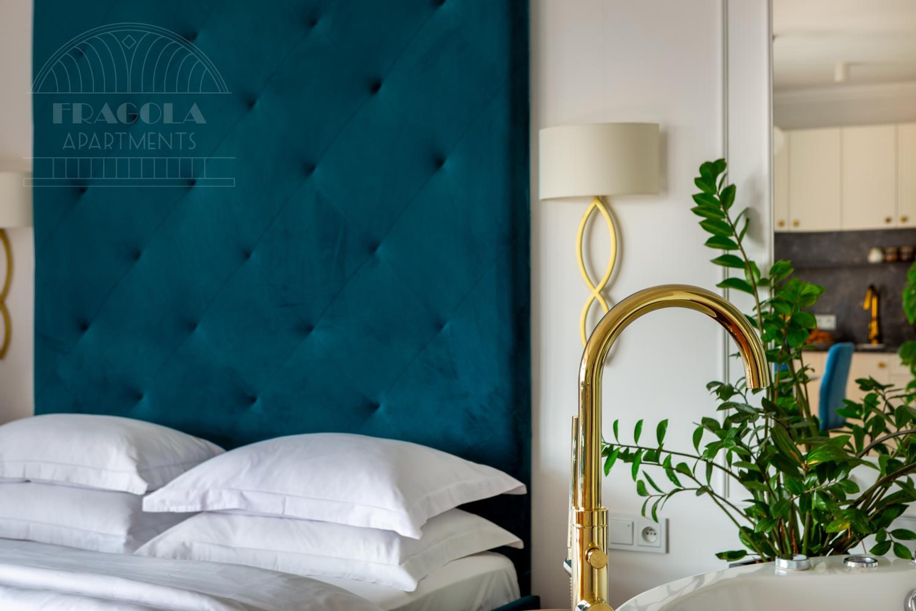 Feniks Fragola Apartments