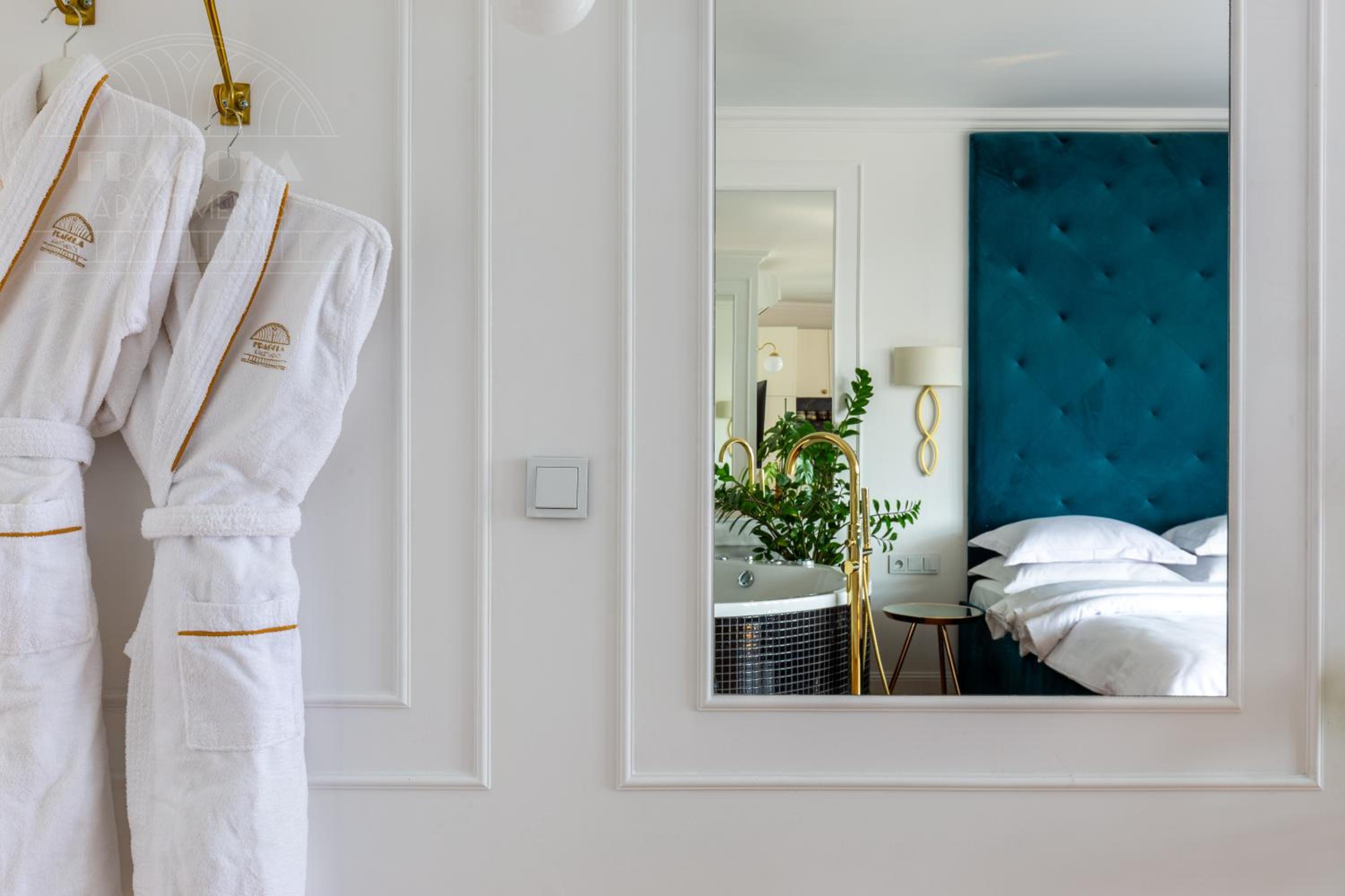 Feniks Fragola Apartments