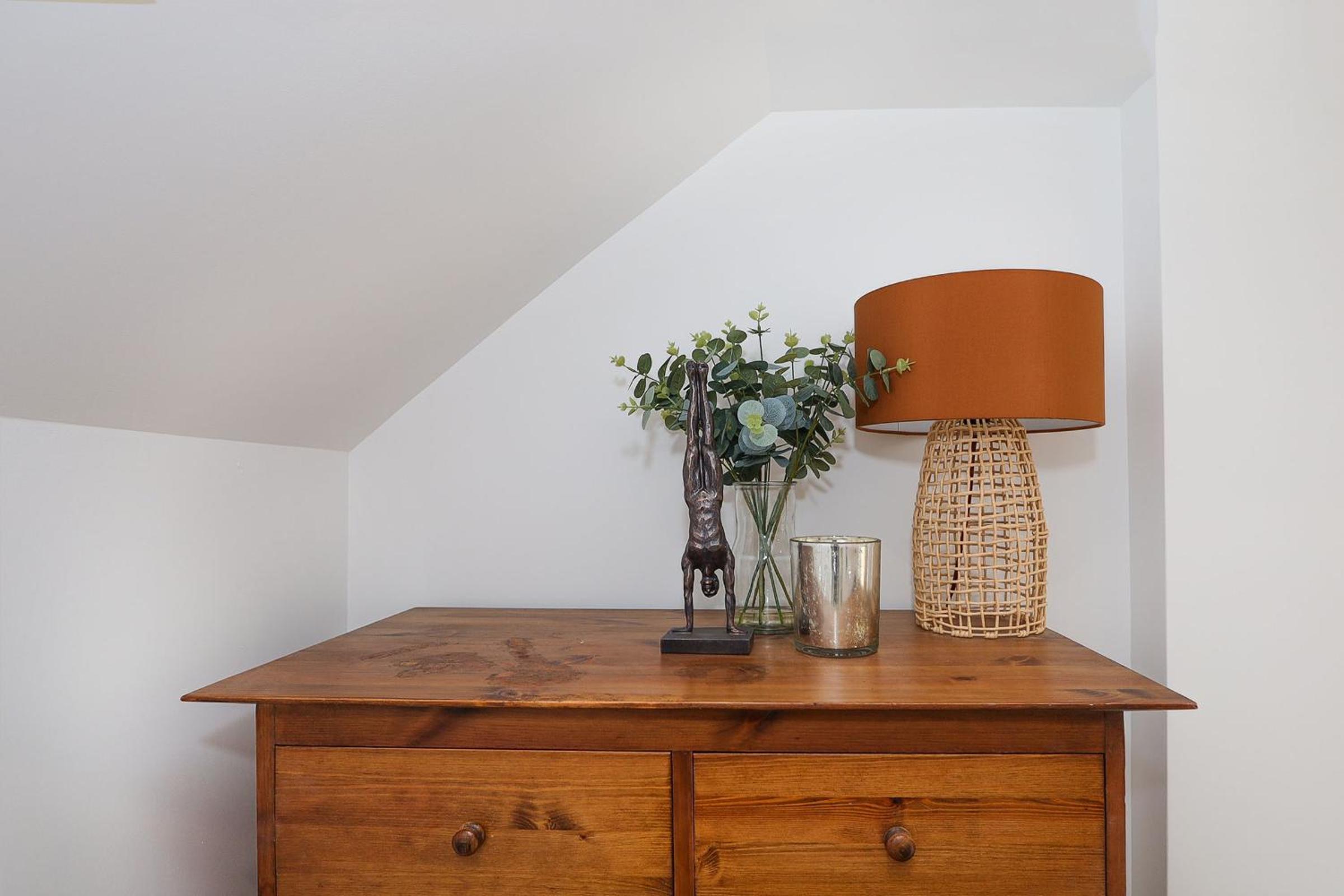 The London Secret, 1 bed flat with patio - Zone 2