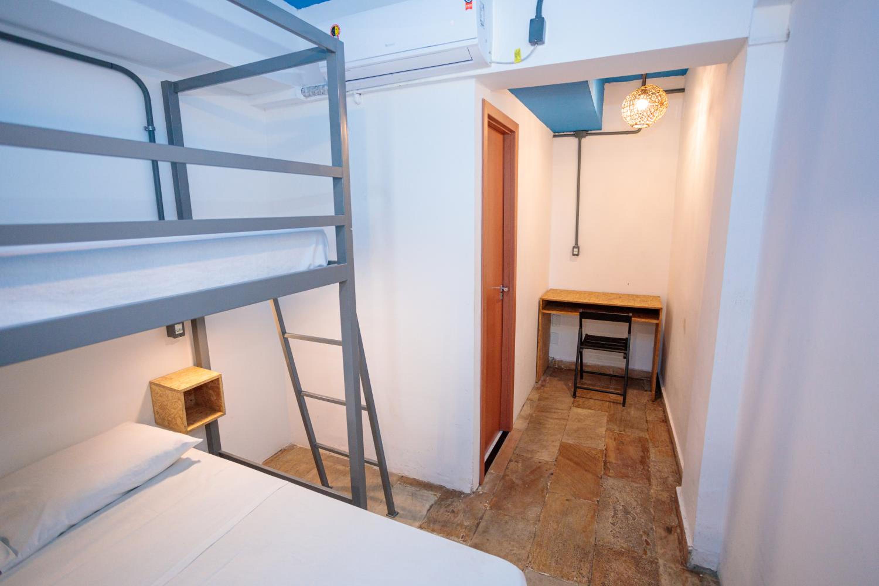 Local Hostel Manaus