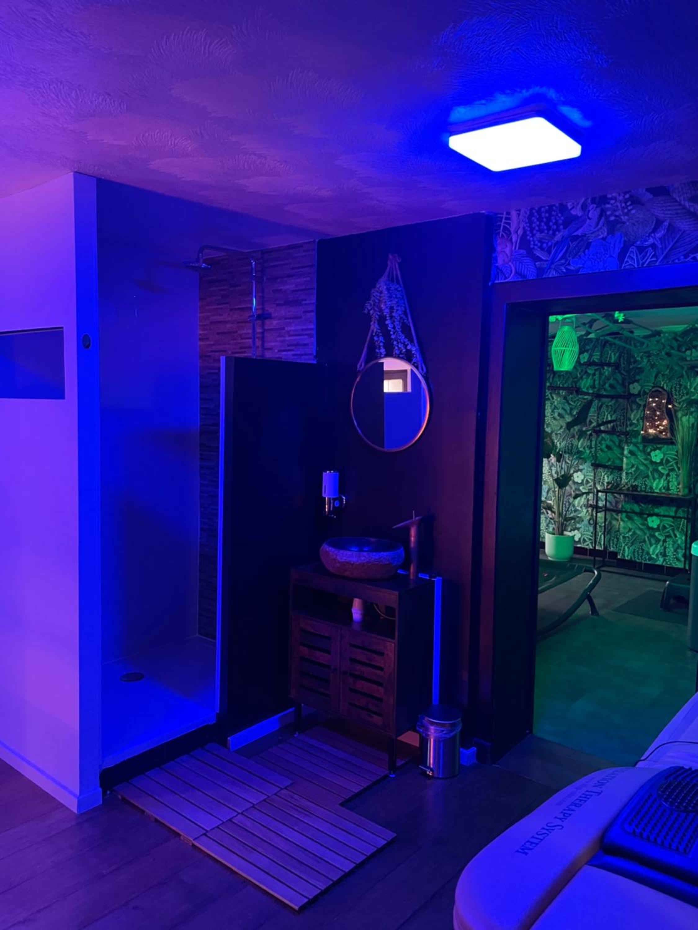 Casawellness améthyste ou jaspe océan avec jacuzzi intérieur