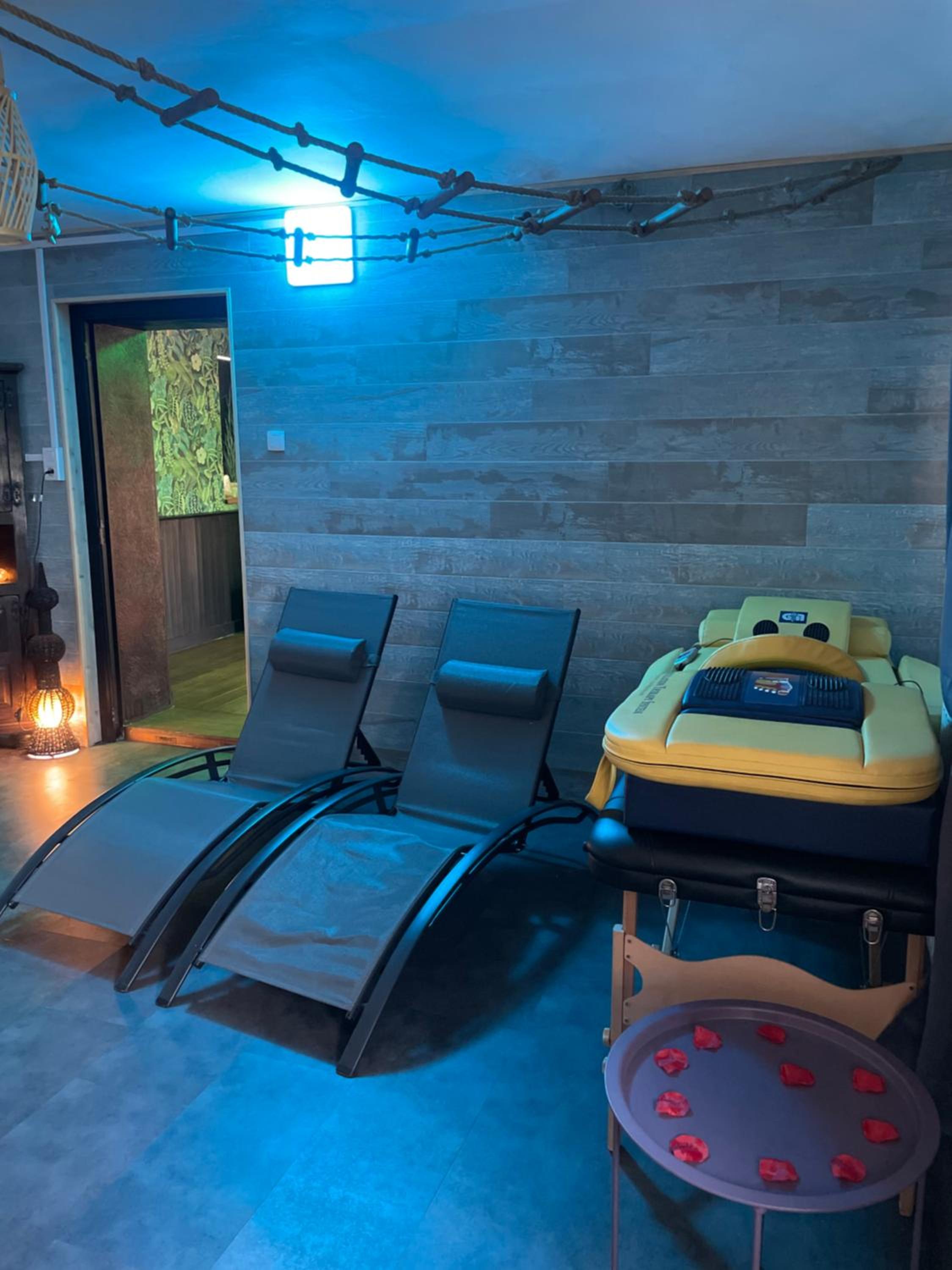 Casawellness améthyste ou jaspe océan avec jacuzzi intérieur