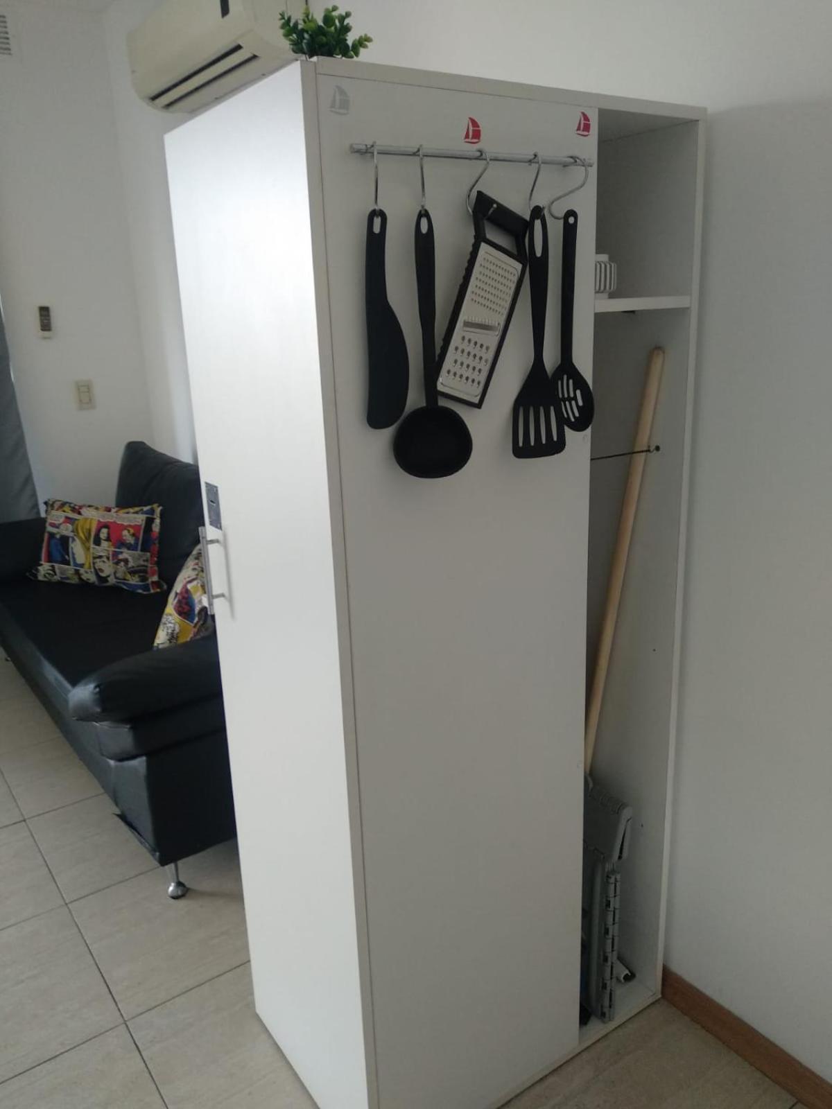 Apart 1013 con Piscina Gimnasio Laundry y Seguridad 24 hs