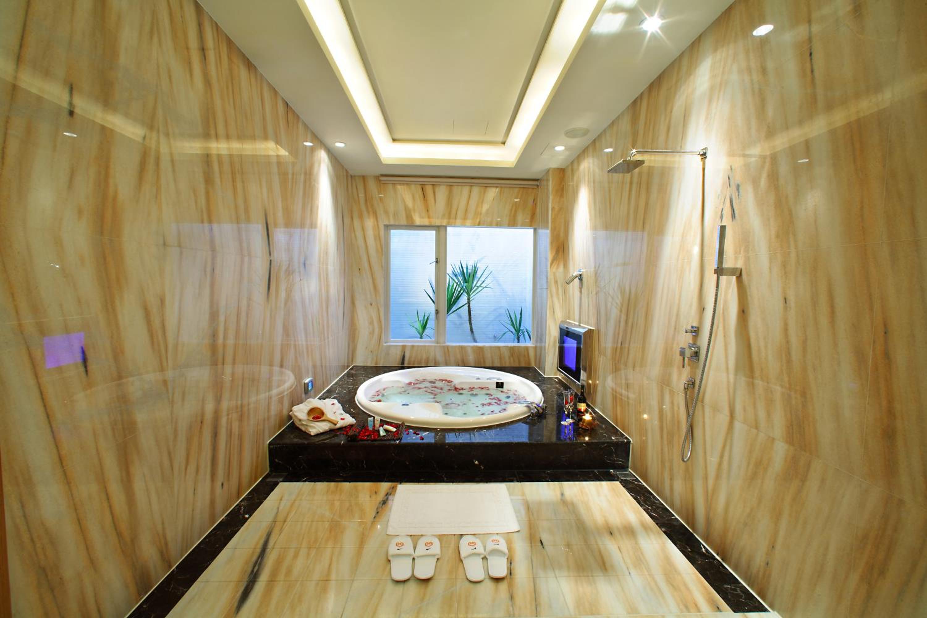 Young Motel - Taoyuan view 3