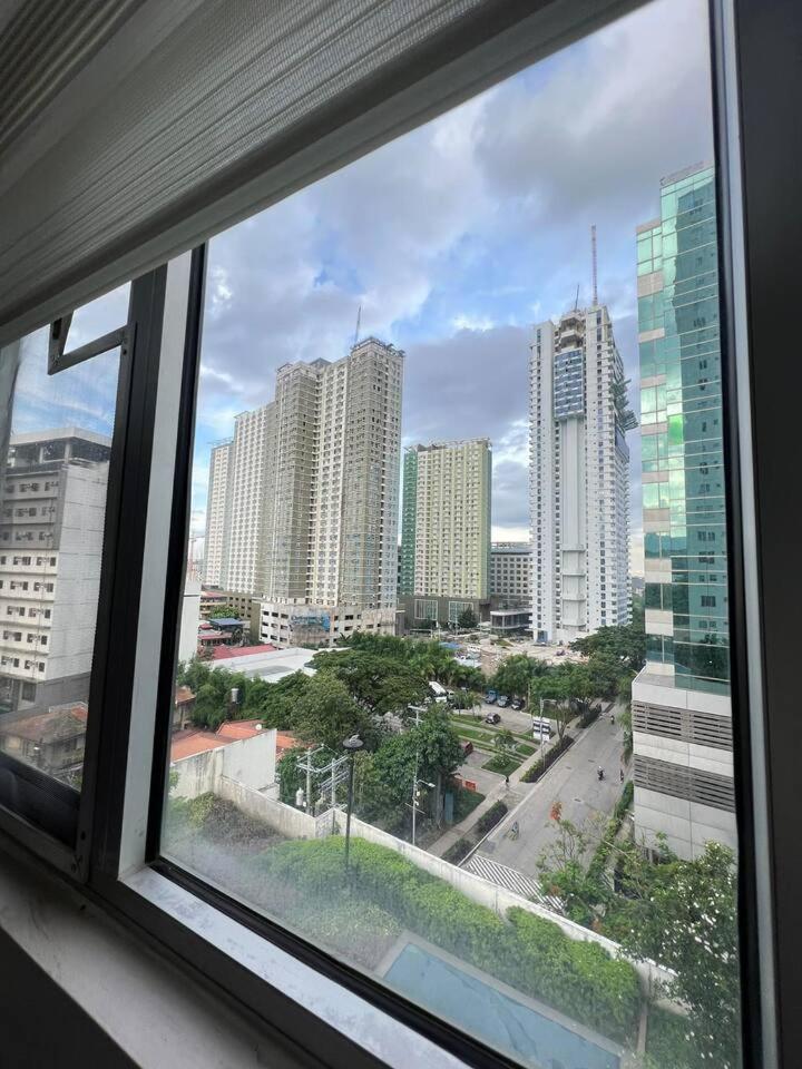 2BR Unit in IT Park Cebu City view 3