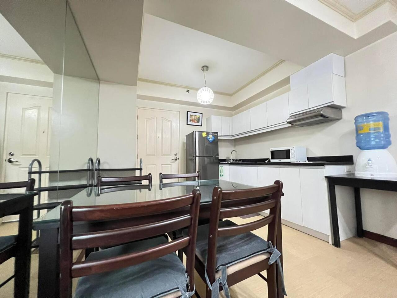 2BR Unit in IT Park Cebu City view 5