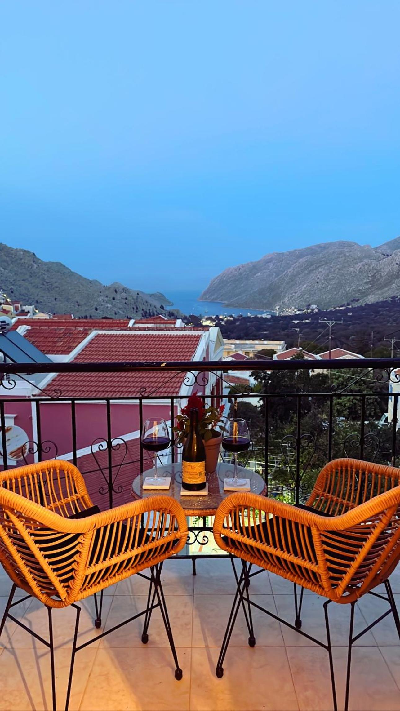 Casa Chara en Symi — balance & terrace