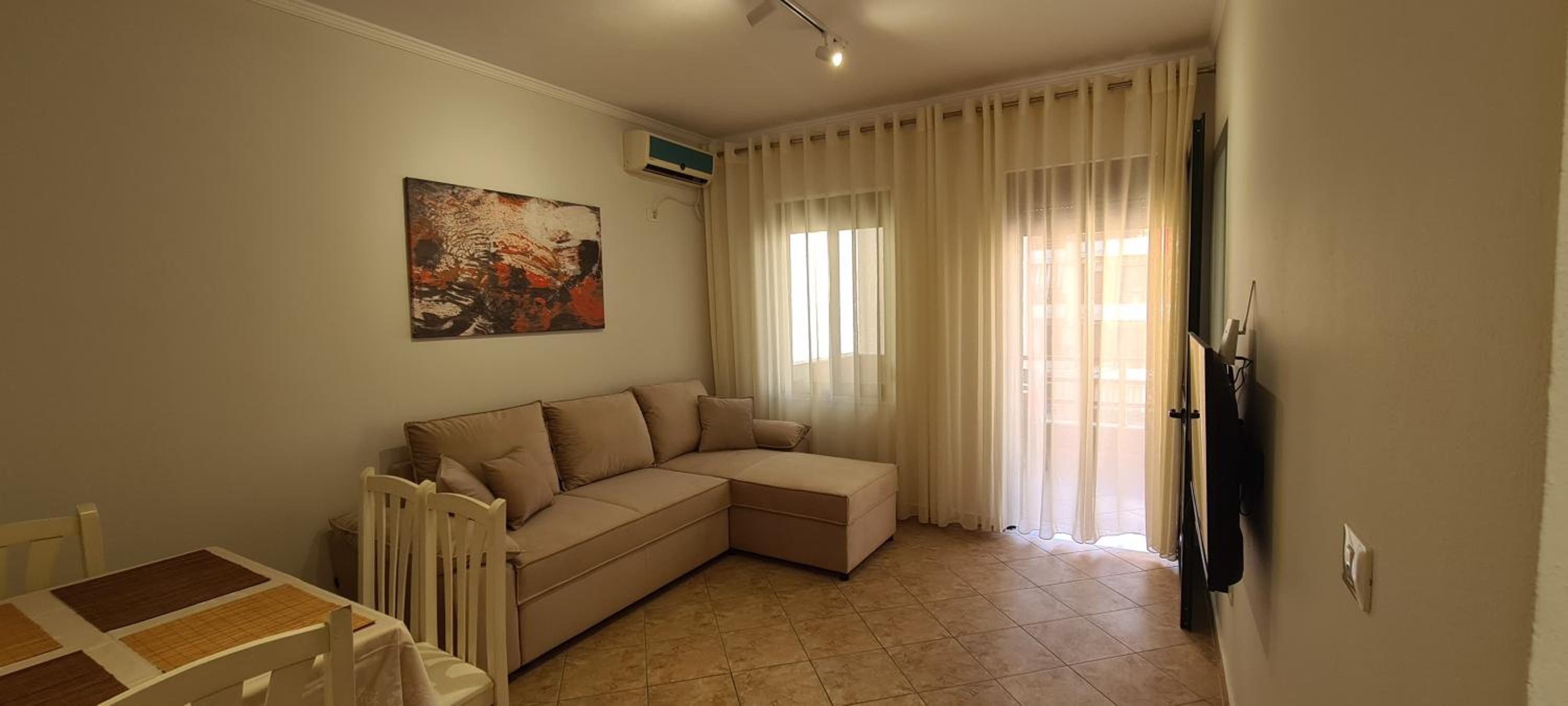EJA's Beach Apartment