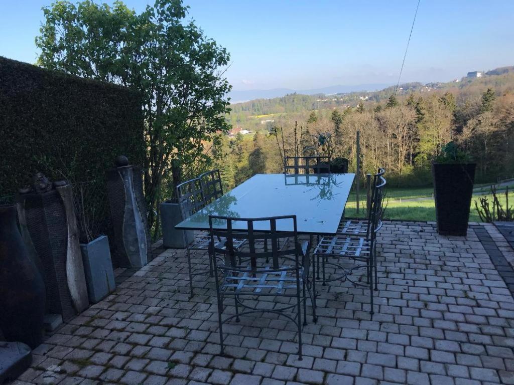 Petite maison à l'orée des bois vue magnifique sur le lac zenitude et plénitude
