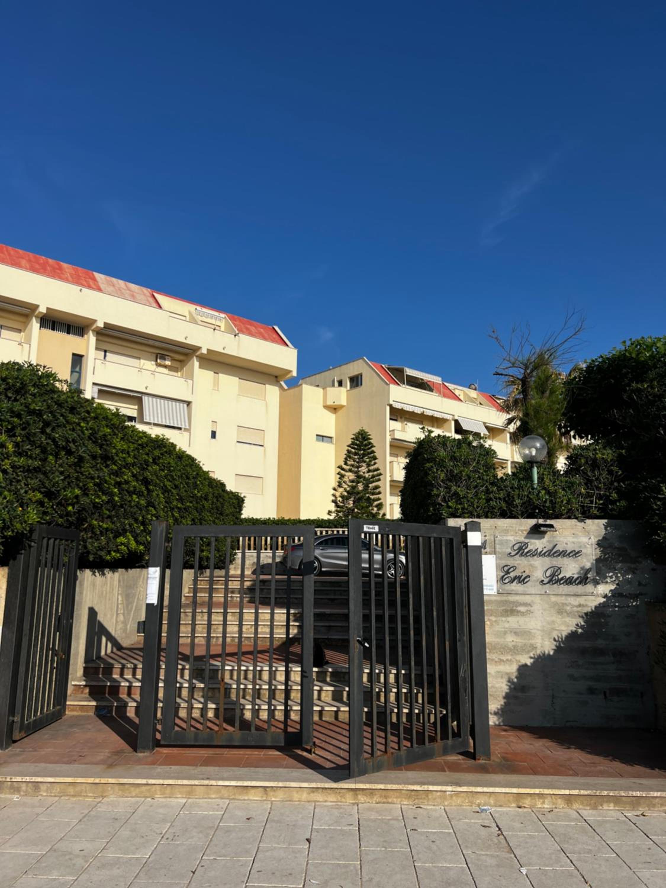 A CASA di ROSA,fronte spiaggia, piscina,parcheggio photo 2