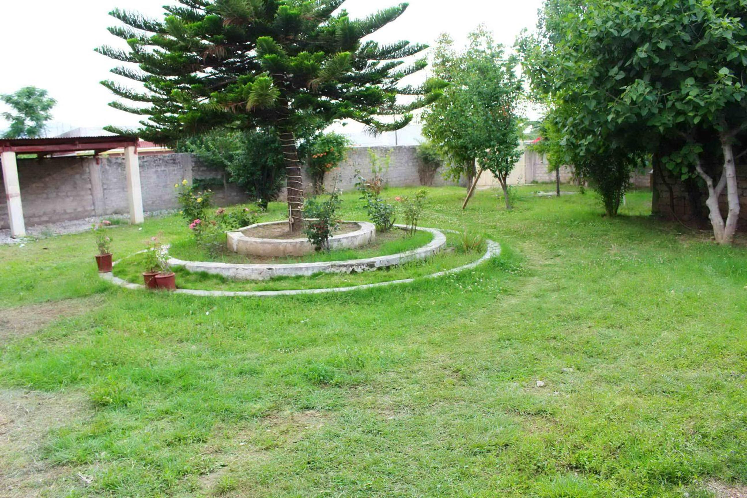 4 Kanal Entire Private Guest House with 2 Bedrooms attached Bathrooms and Kitchen and Lawn view 5
