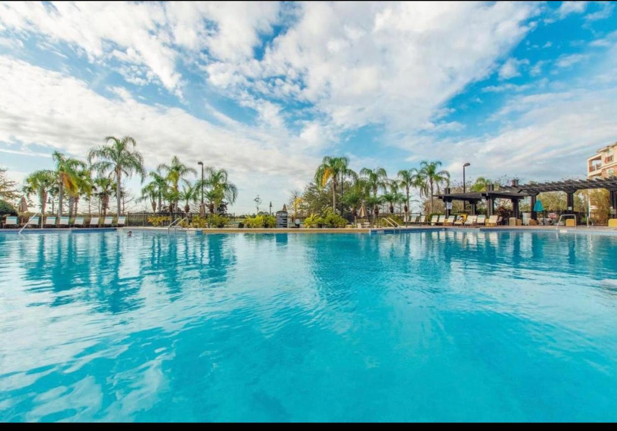 Executive 3 Bedroom Villa at Universal,Convention Center, Vista Cay