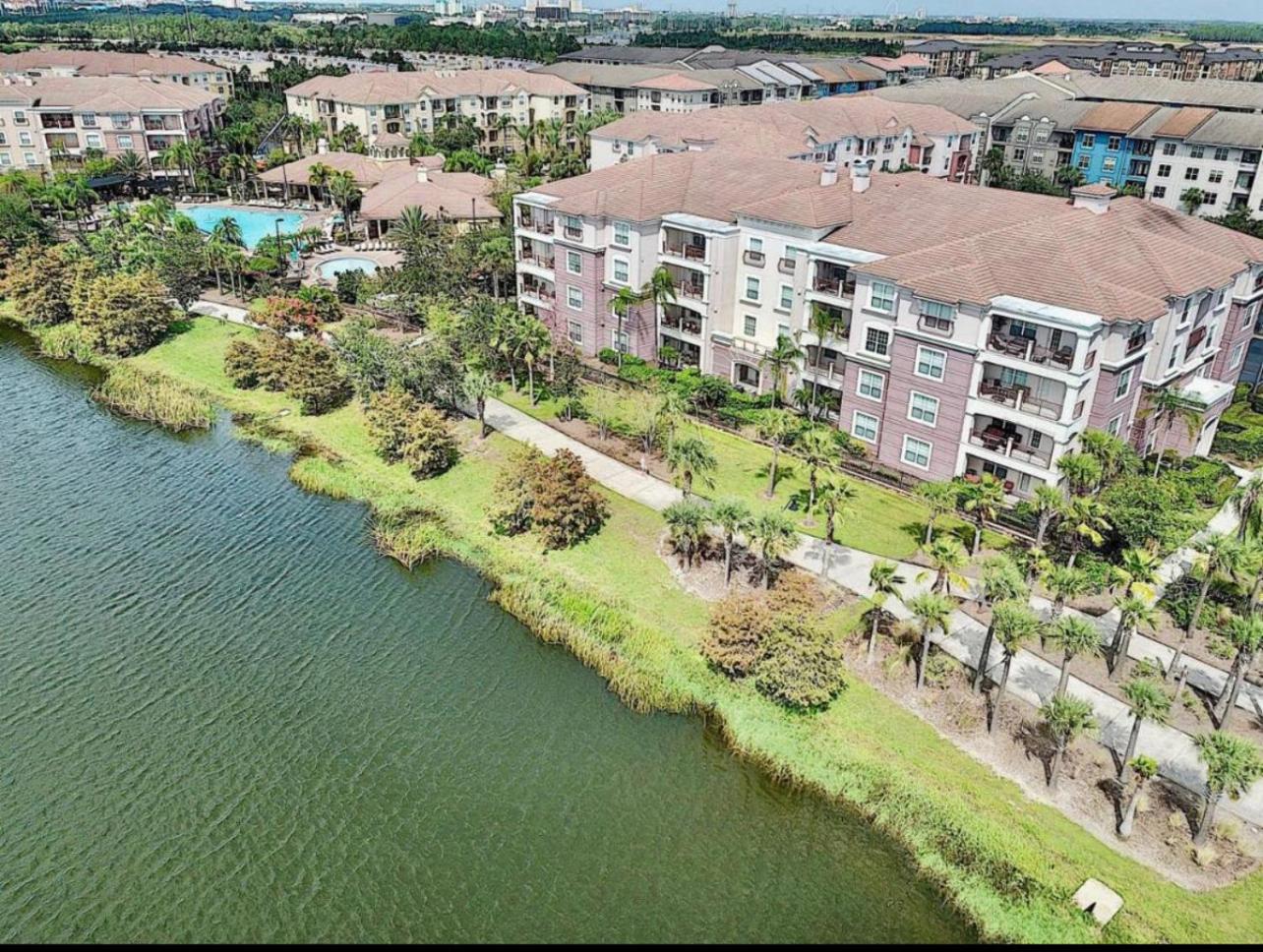 Executive 3 Bedroom Villa at Universal,Convention Center, Vista Cay