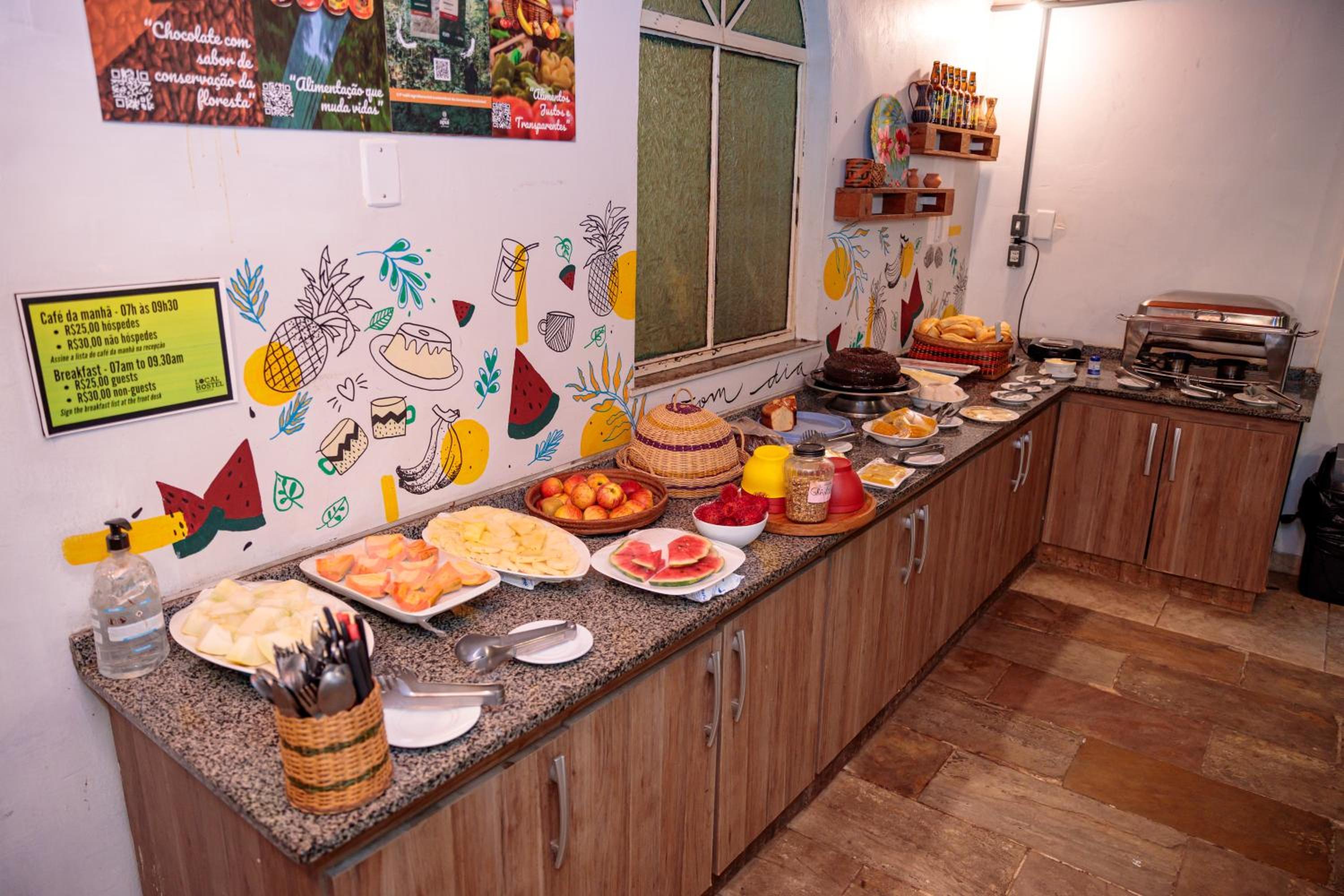 Local Hostel Manaus