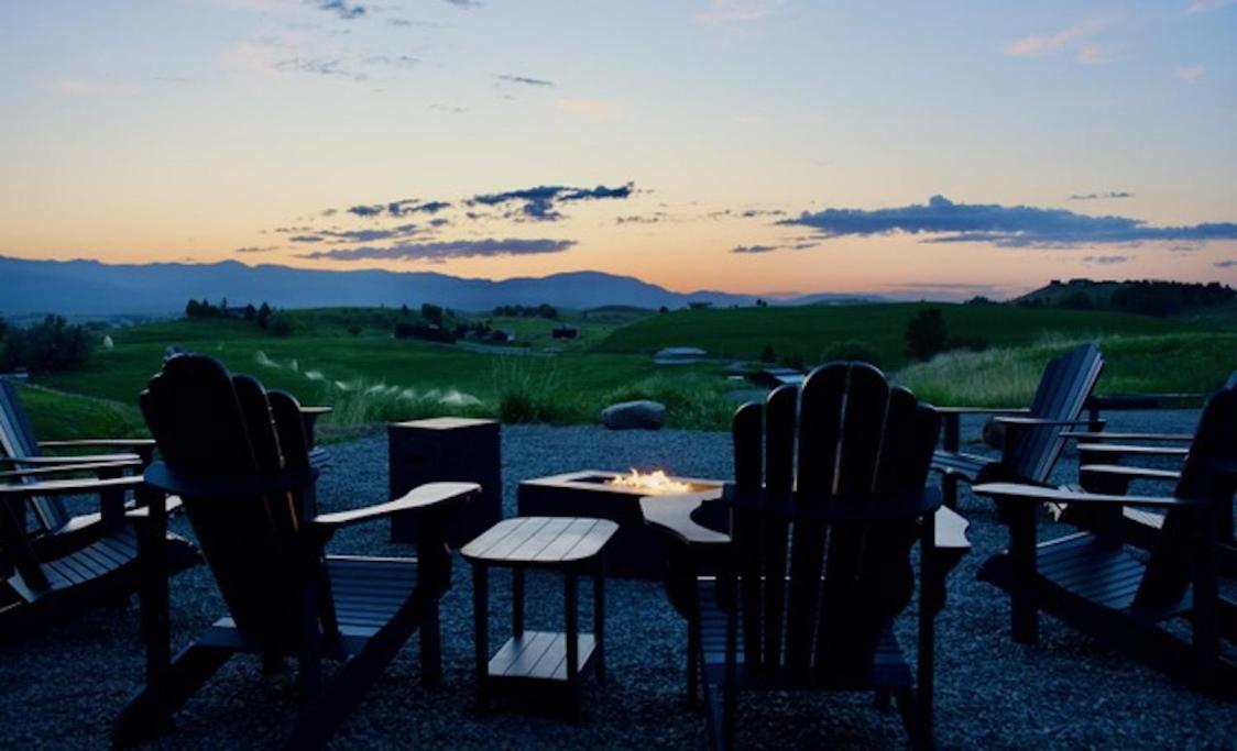 Ridgeline Retreat - beautiful getaway with views view 4