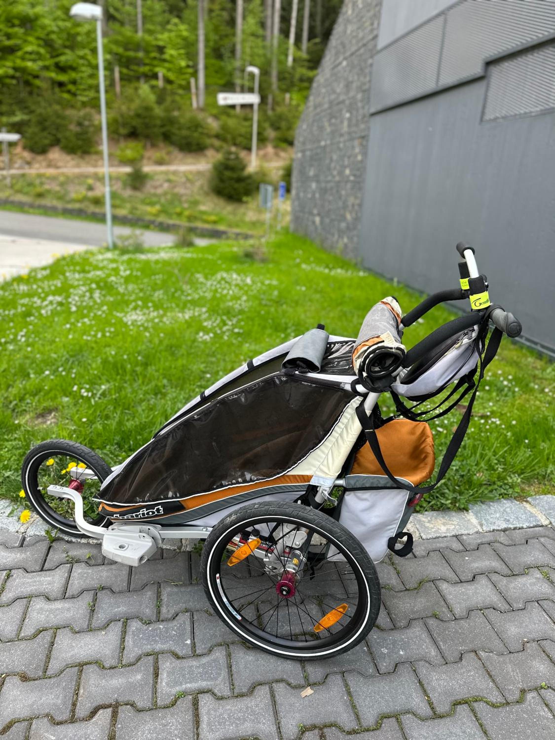 U jelena Harrachov - rodinný apartmán u lesa s garáží