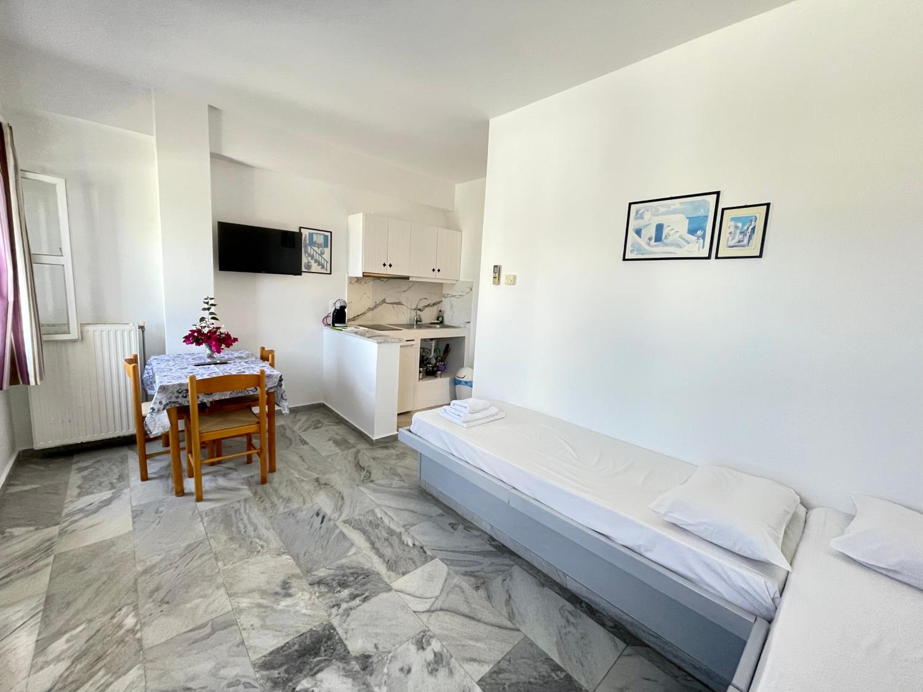 Country House Apartments