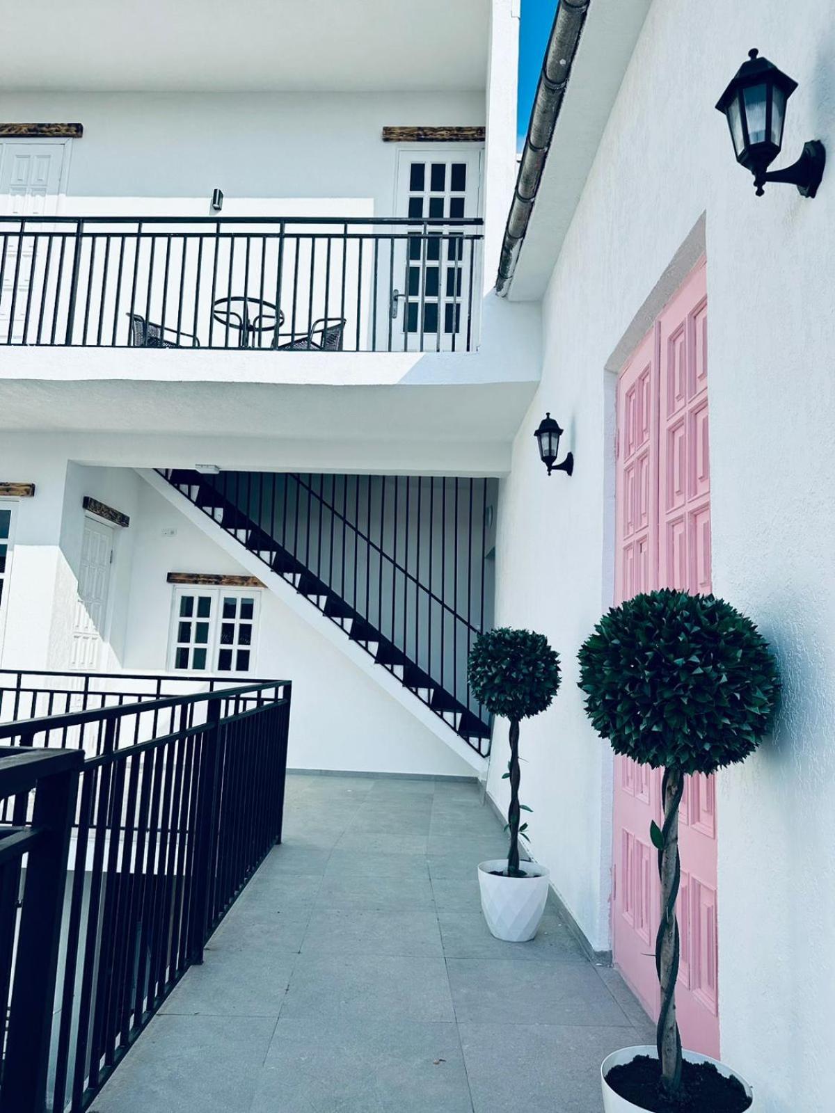 villa gardens