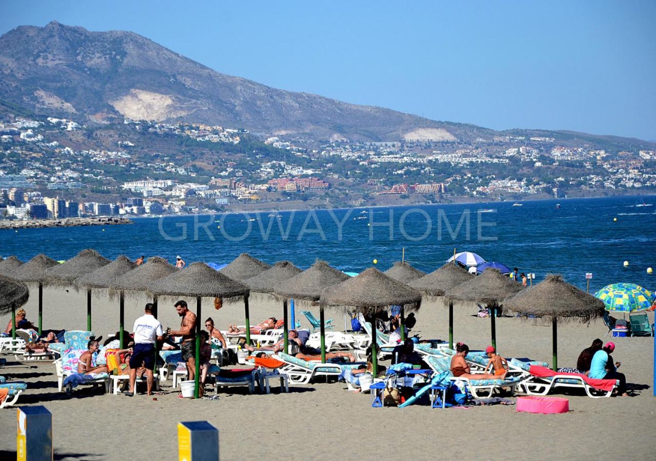 Marina IV Relax & Unwind with Sea Views, Pools & BBQ Beachfront in Mijas Costa & Fuengirola