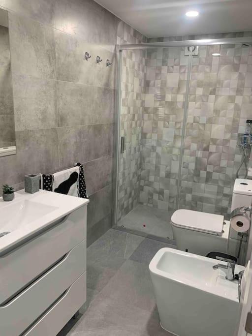 Apartamentos de Benidorm, playa Poniente, España