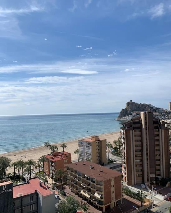 Apartamentos de Benidorm, playa Poniente, España