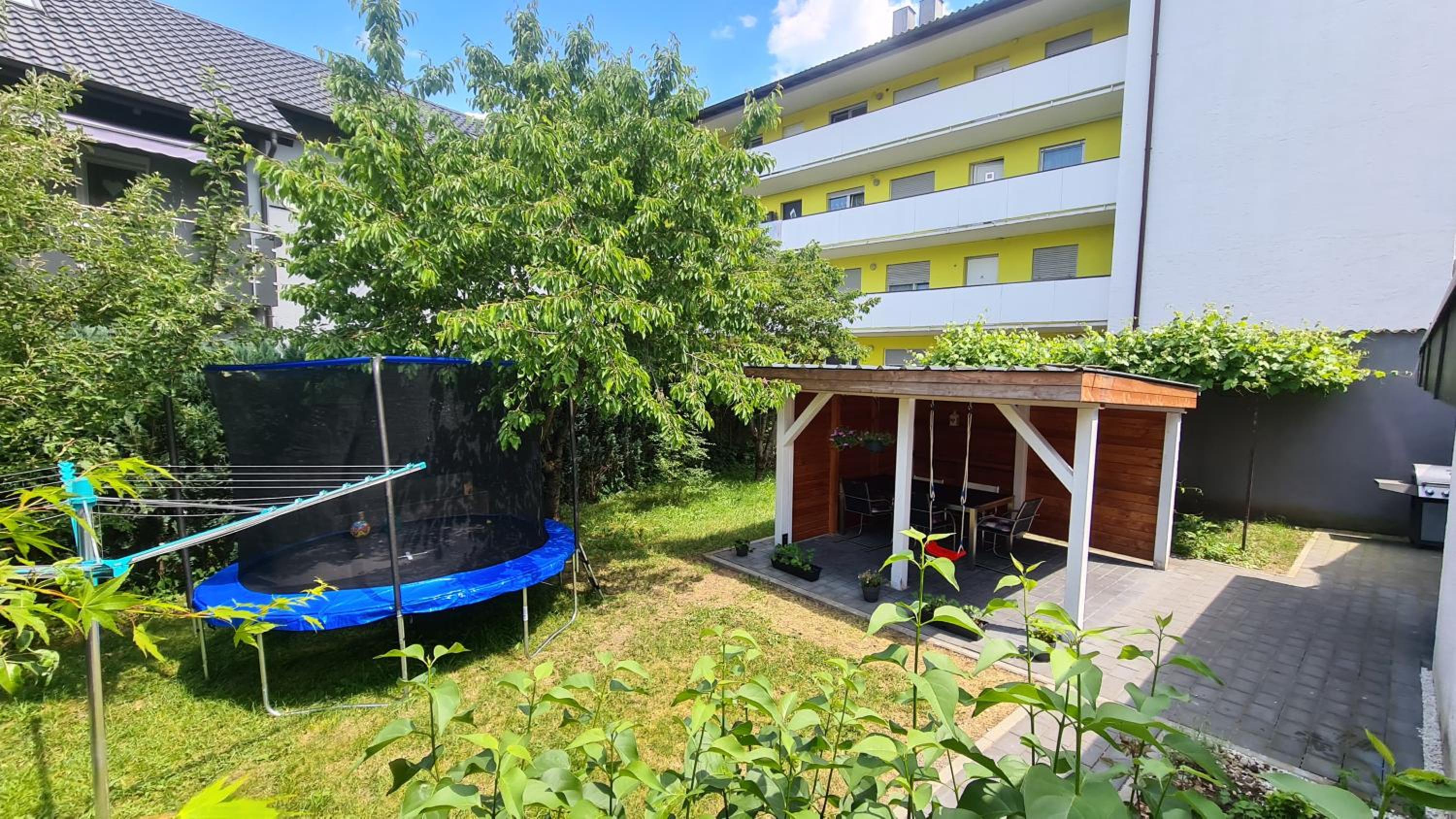 OhPardon! GAILDORF - Monteurwohnung im DG, Einzelbetten, Garten