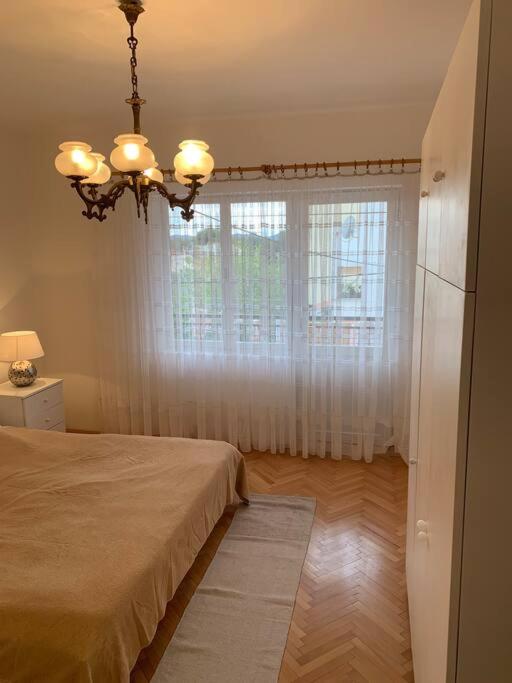 Spacious retro 3-bedroom home 130m2 in Zadar, Puntamika Borik beach area view 5
