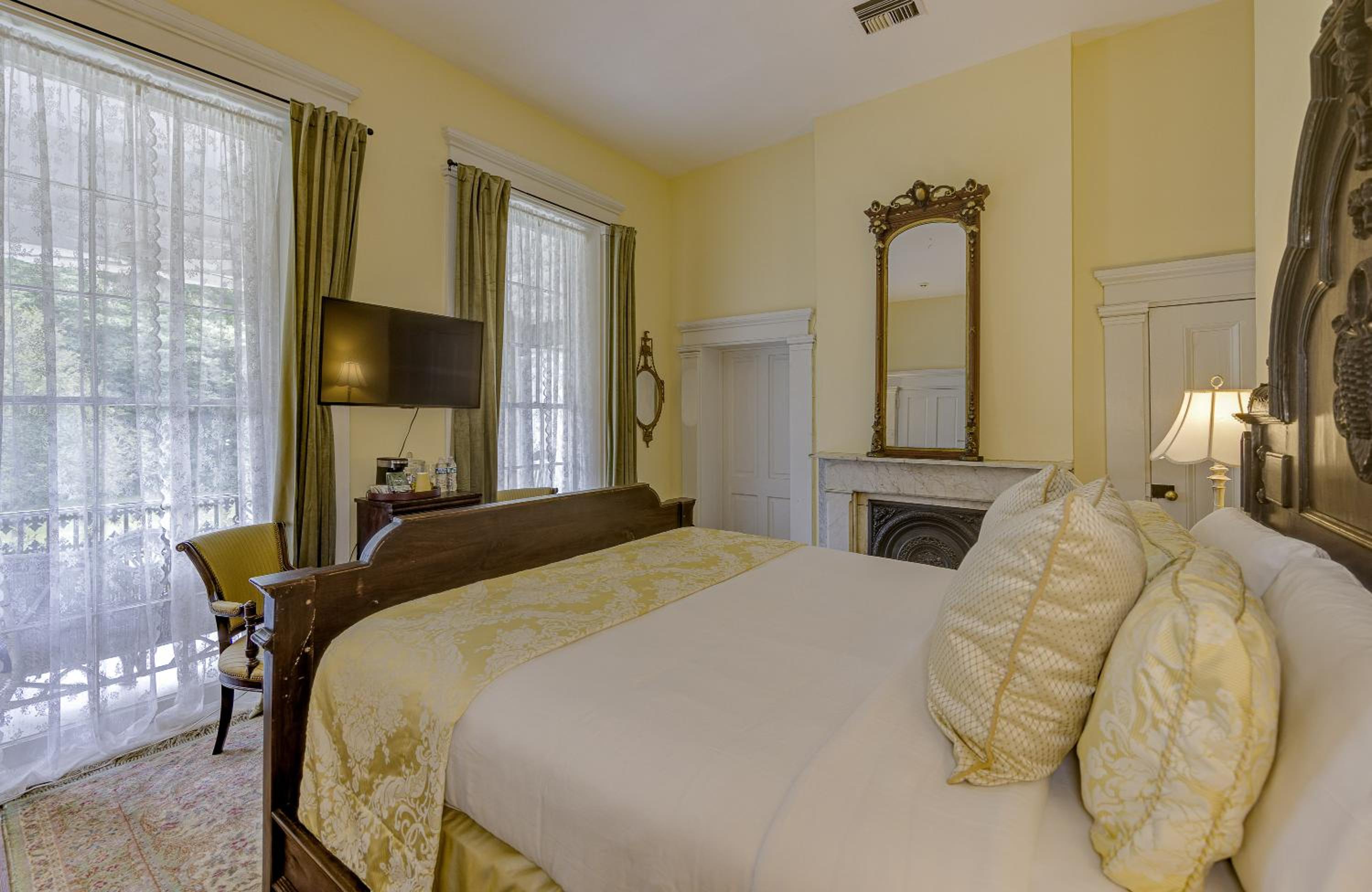 The Inn at Cedar Grove