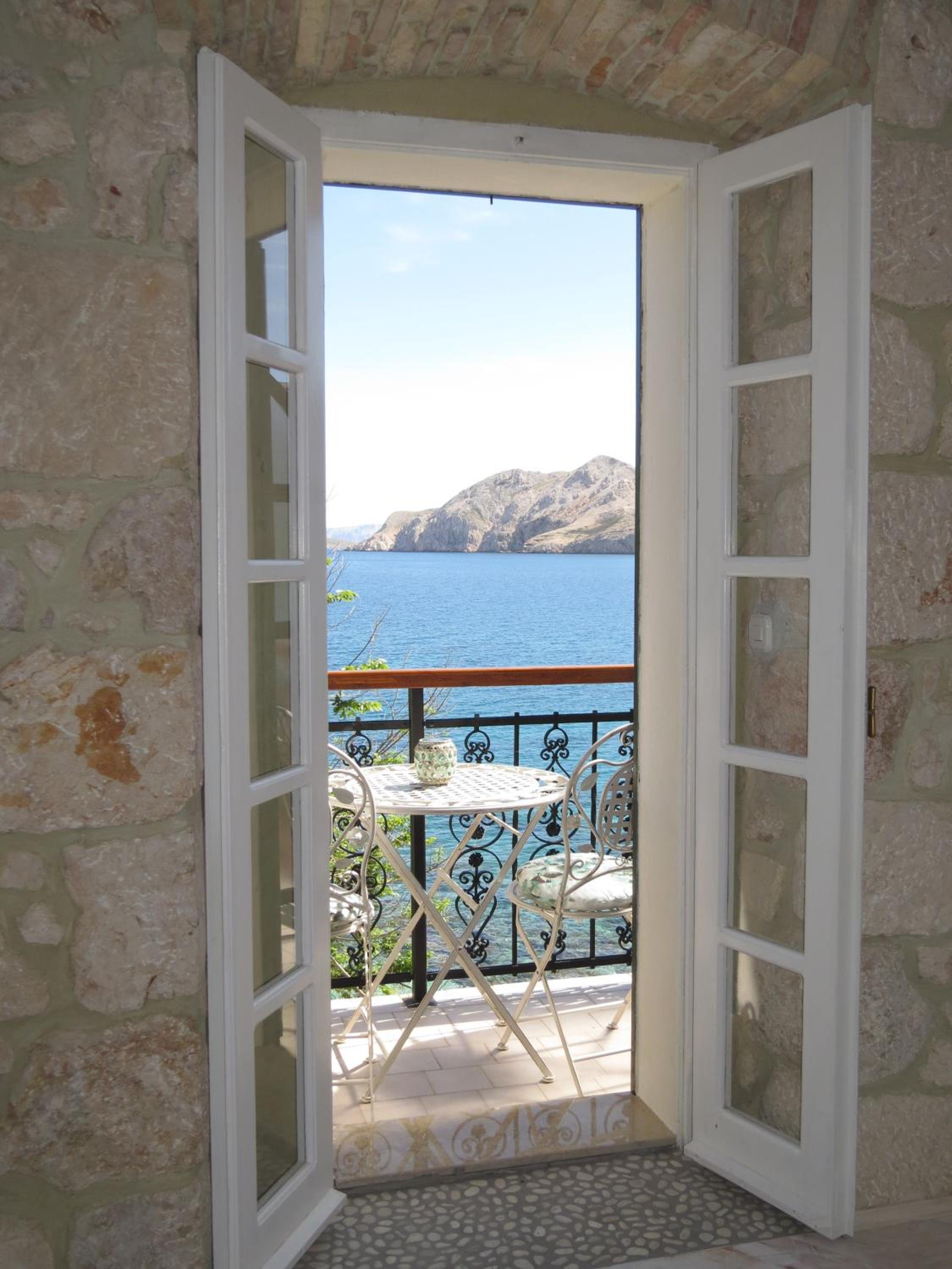 Apartments Authentic Baska 1
