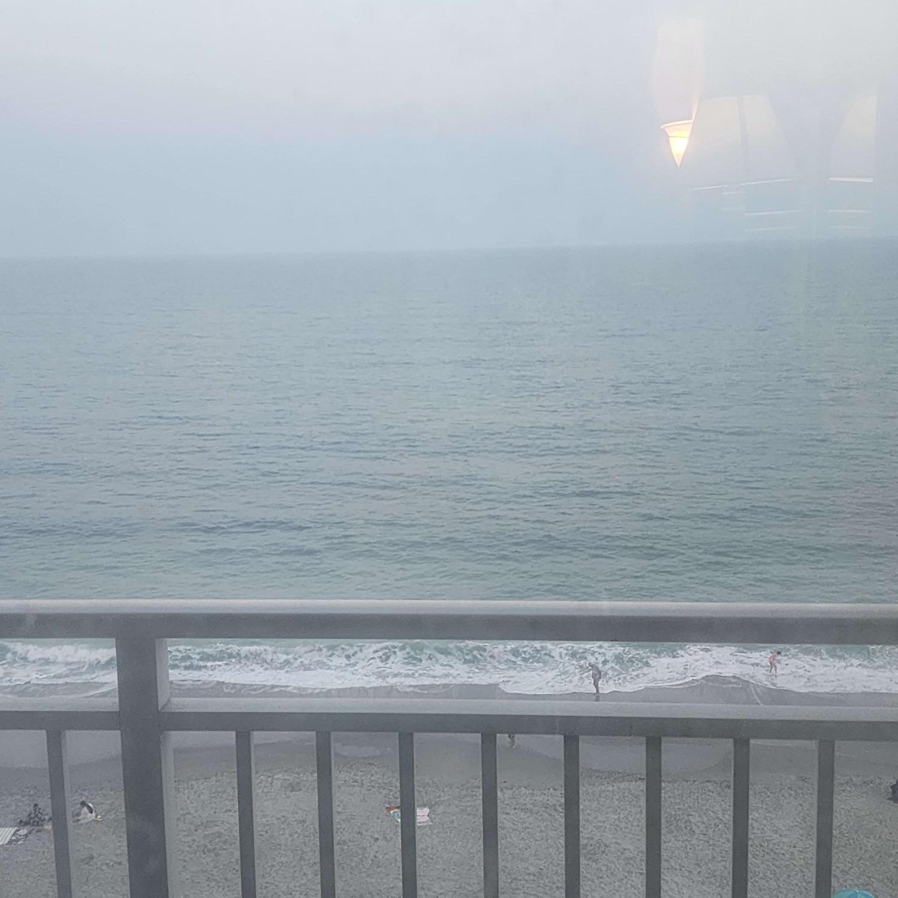 Oceanfront Efficiency T802 view 3