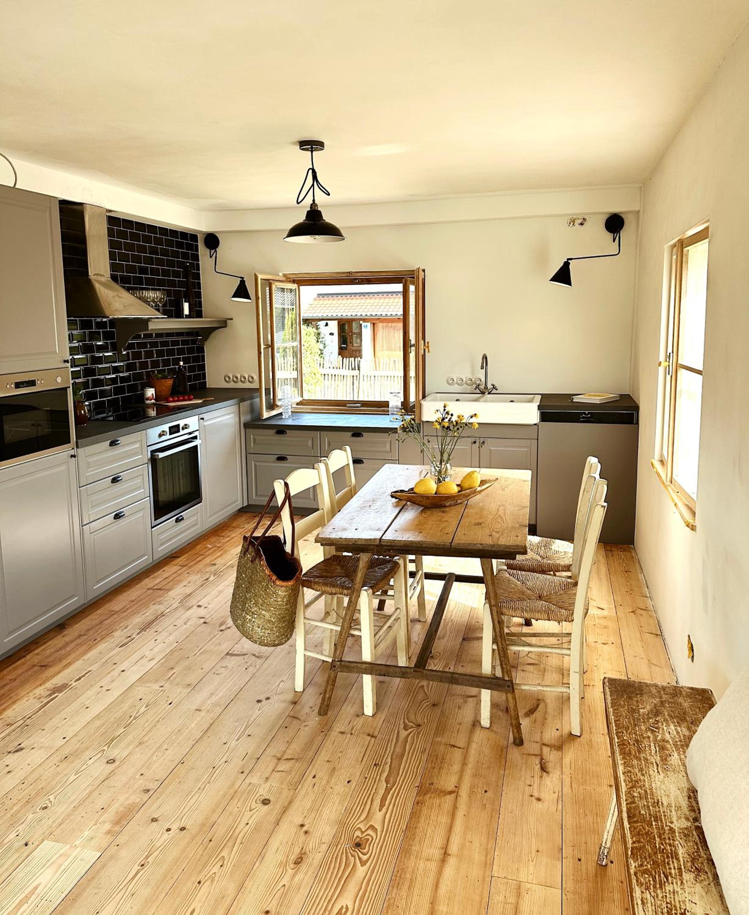 Abrahams Bayr Cottage